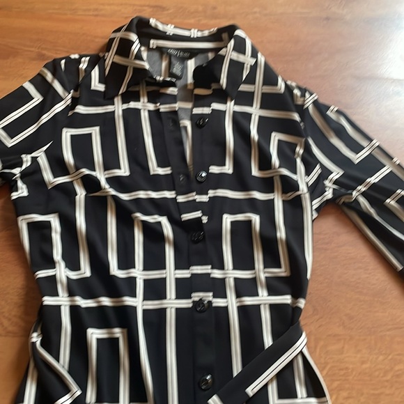 Black and cream button down dress with belt - Picture 2 of 4